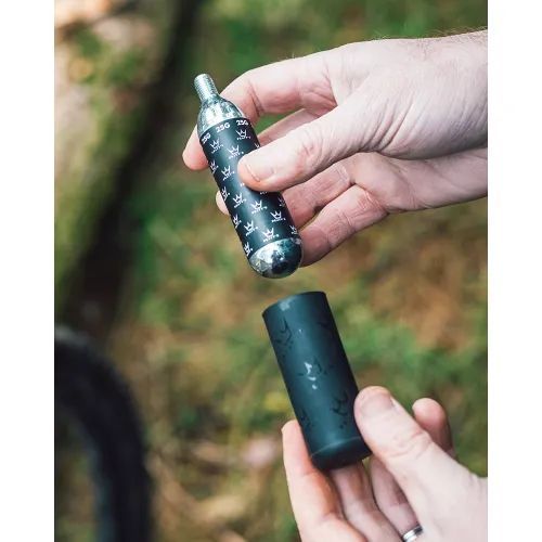 Насос Peaty's Holeshot CO2 Tyre Inflator Road & Gravel 16г Bourbon PPR-HTI-RAG-BRB-12 фото