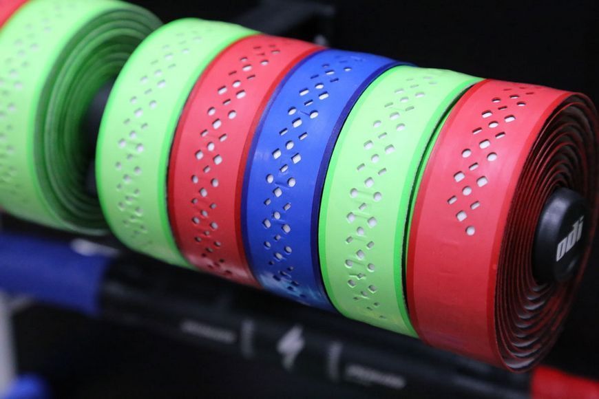 Обмотка руля ODI 2.5mm Performance Bar Tape - Red (красная) R01TPR фото
