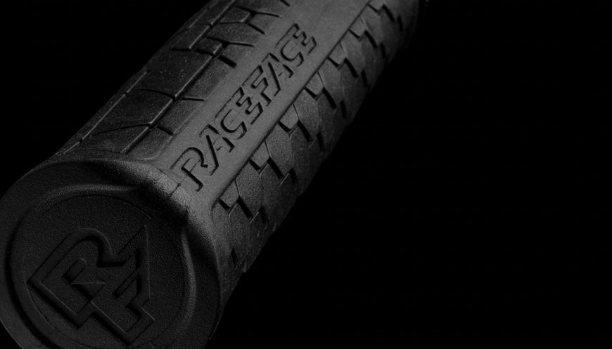 Грипси RaceFace GETTA 30MM BLACK/BLACK GP20GETTA30BLKBLK фото